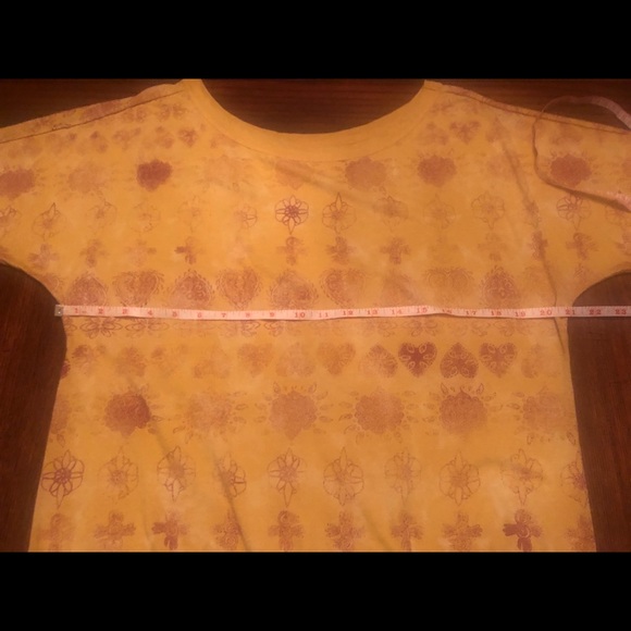 SALE Mudd Yellow Gold Print Top NWOT - Picture 6 of 7